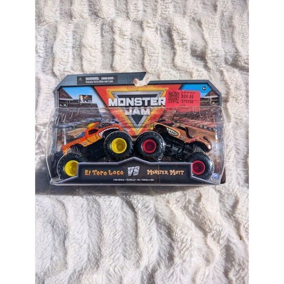 Spin Master Monster Jam Series 27 El Toro Loco Vs Monster Mutt Combo 2 Trucks - Picture 1 of 4